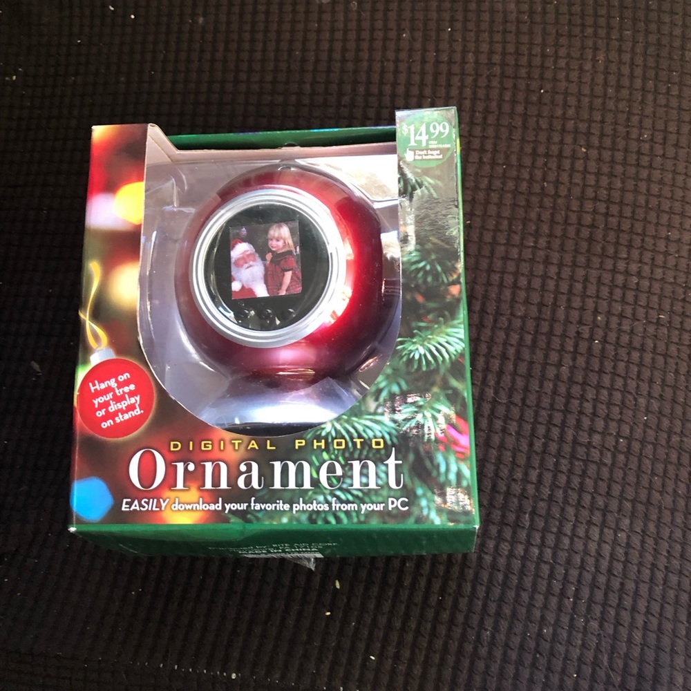 🎄Vintage Digital Photo Frame Ornament- 702 $35 or $30 w/offer